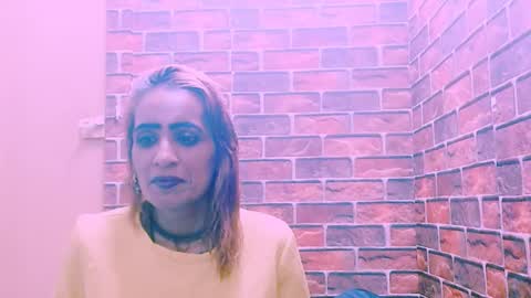 Snapshot of alana_del_ray chatting on April 5, 2026, 9:56 pm alana_del_ray online show from April 5, 2026, 9:56 pm