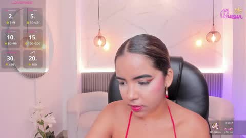 Snapshot of alana_martiins chatting on May 8, 2026, 12:10 pm alana online show from May 8, 2026, 12:10 pm