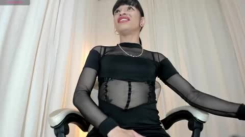 Snapshot of alanakimura_ chatting on October 6, 2025, 8:28 pm Alana silvana online show from October 6, 2025, 8:28 pm
