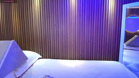 Sasha online show from September 17, 2025, 3:41 am