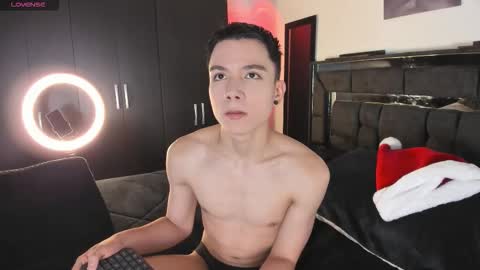 alanblack1 online show from December 3, 2025, 10:19 pm