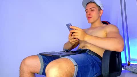 Alan Ferrer online show from December 21, 2025, 11:17 am