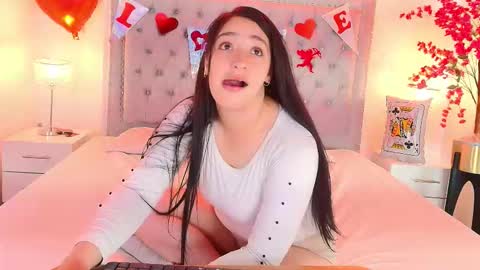 Alanna  online show from February 15, 2026, 3:36 am