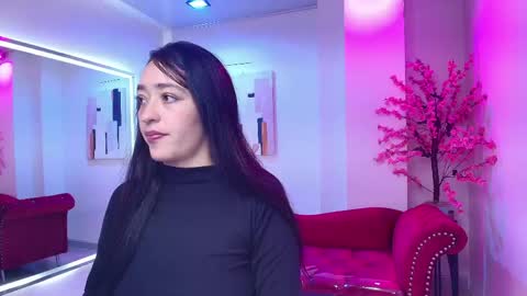 Alanna  online show from April 17, 2026, 4:04 am