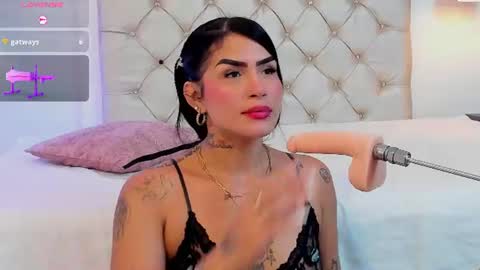 Snapshot of alanna_wild chatting on July 6, 2026, 6:10 pm Alana online show from July 6, 2026, 6:10 pm