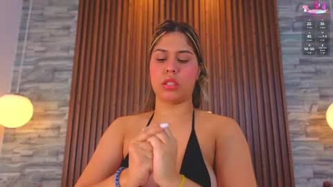 Snapshot of alannavidal chatting on June 3, 2026, 3:20 am alannavidal online show from June 3, 2026, 3:20 am