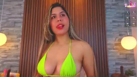 Snapshot of alannavidal chatting on June 10, 2026, 3:18 am alannavidal online show from June 10, 2026, 3:18 am