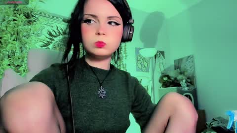 Snapshot of alaska_chan_ chatting on February 7, 2025, 6:13 pm alaska_chan_ online show from February 7, 2025, 6:13 pm