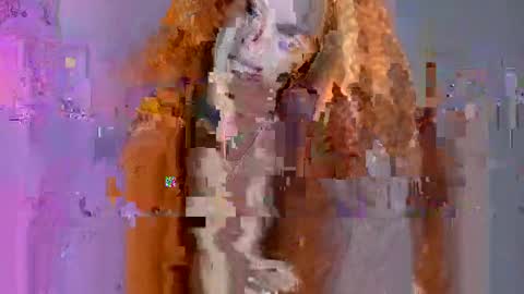 Caro online show from May 17, 2026, 1:51 pm