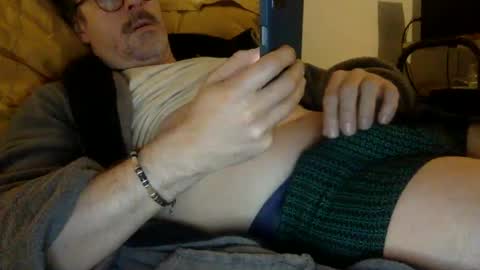 albandant online show from February 24, 2025, 8:06 am