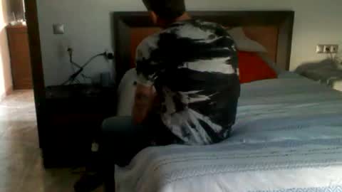 albertomaxchotex online show from April 7, 2026, 9:54 am