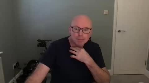 Snapshot of alc300170 chatting on December 20, 2024, 9:00 am alc300170 online show from December 20, 2024, 9:00 am