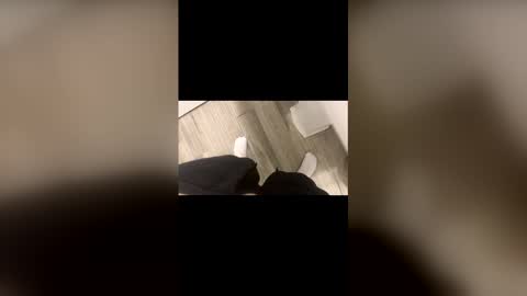 Metallg online show from April 5, 2026, 11:07 am