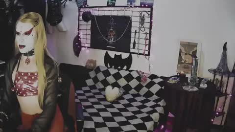 Mistic witch online show from March 5, 2025, 12:16 am