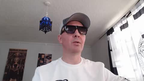 aldovitzo online show from April 3, 2026, 9:07 am