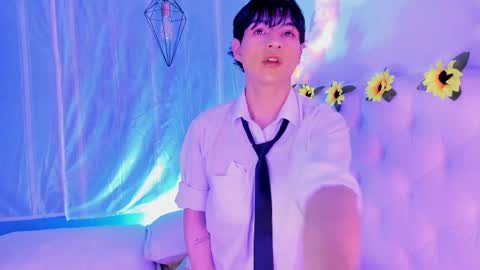 ale_aurarashi online show from February 16, 2026, 7:26 am