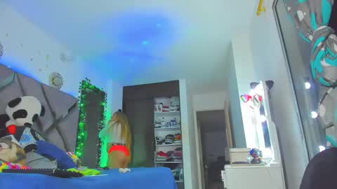 NIKO online show from February 14, 2026, 1:57 am