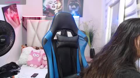 Snapshot of ale_noah_xxx chatting on December 4, 2024, 4:32 am ale_noah_xxx online show from December 4, 2024, 4:32 am