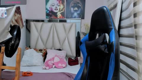 Snapshot of ale_noah_xxx chatting on December 11, 2024, 2:41 am ale_noah_xxx online show from December 11, 2024, 2:41 am