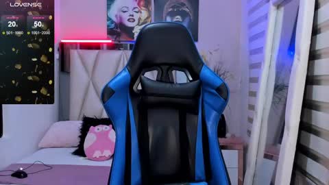 Snapshot of ale_noah_xxx chatting on December 18, 2024, 7:26 am ale_noah_xxx online show from December 18, 2024, 7:26 am