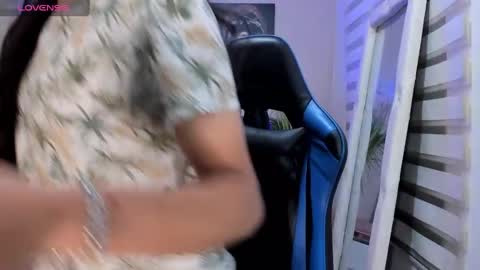 Snapshot of ale_noah_xxx chatting on December 24, 2024, 9:39 am ale_noah_xxx online show from December 24, 2024, 9:39 am