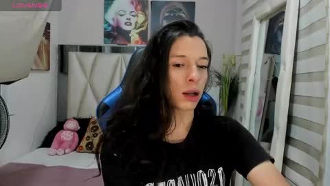 Snapshot of ale_noah_xxx chatting on February 8, 2025, 1:43 am ale_noah_xxx online show from February 8, 2025, 1:43 am