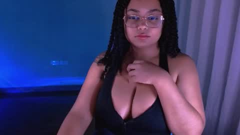 Alejandra  online show from December 21, 2025, 3:24 am