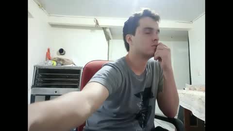 alejandroeema online show from January 6, 2026, 1:42 am