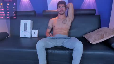 Alejo  online show from February 21, 2025, 8:27 pm