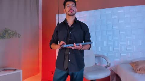 Alejo  online show from March 8, 2025, 8:57 pm