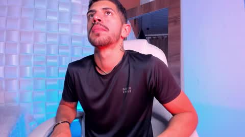 Alejo  online show from December 5, 2025, 9:00 pm