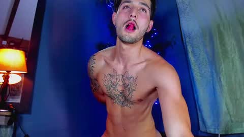 alejo_323__ online show from December 28, 2024, 2:43 am
