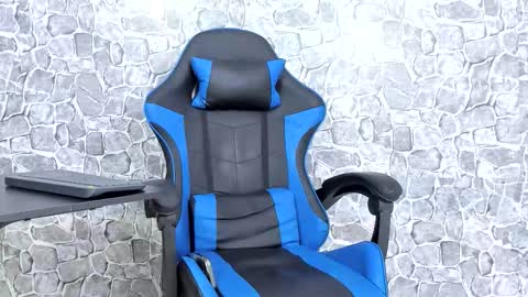 alejo peverell online show from February 18, 2026, 2:35 pm