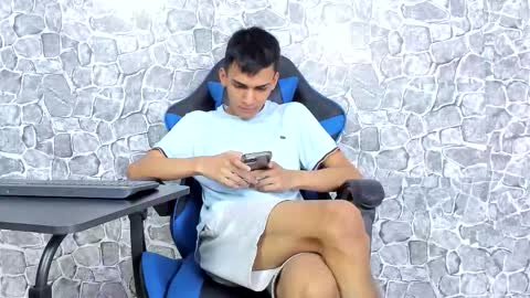 alejo peverell online show from February 25, 2026, 7:01 pm