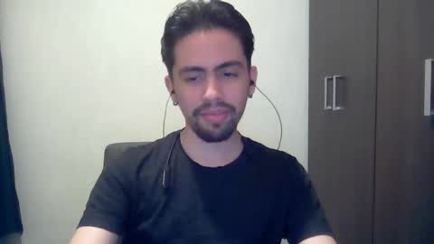 Snapshot of alejo_shy chatting on December 8, 2024, 5:39 am alejo_shy online show from December 8, 2024, 5:39 am