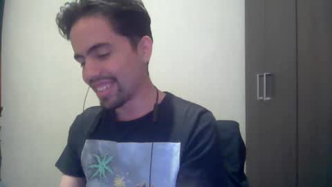 Snapshot of alejo_shy chatting on December 23, 2024, 3:07 am alejo_shy online show from December 23, 2024, 3:07 am