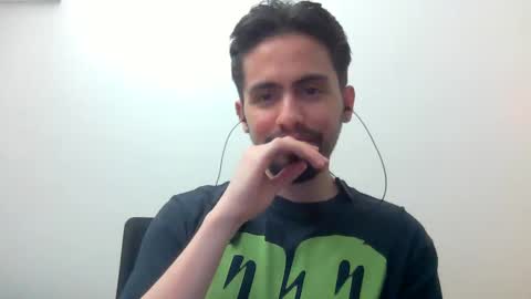 Snapshot of alejo_shy chatting on January 10, 2025, 2:35 am alejo_shy online show from January 10, 2025, 2:35 am