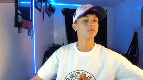 alejo online show from October 15, 2025, 9:42 am