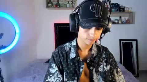 Snapshot of alejoo_storms chatting on December 16, 2025, 4:06 am alejo online show from December 16, 2025, 4:06 am