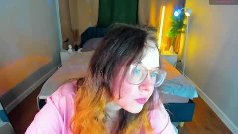 Aleks online show from June 3, 2026, 5:29 pm