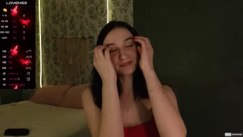 Snapshot of alena_navi chatting on February 14, 2025, 5:36 pm Alena online show from February 14, 2025, 5:36 pm