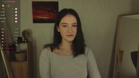 Snapshot of alena_navi chatting on February 10, 2026, 6:01 pm Alena online show from February 10, 2026, 6:01 pm