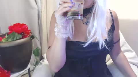 Luly online show from October 2, 2025, 12:50 am