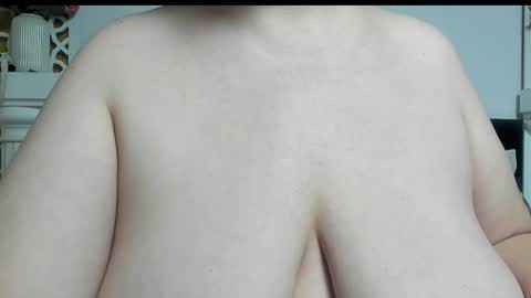 alesha_arabian_ online show from February 4, 2026, 5:13 am