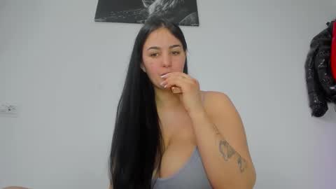 alesia02 online show from February 9, 2026, 12:31 pm