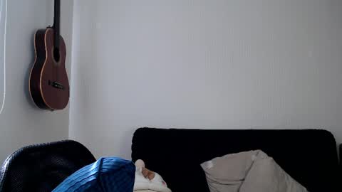 Aleska online show from June 18, 2026, 2:32 pm