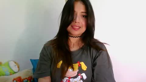 QUEEN OFF MILk  IM BACK  15 NOV online show from February 6, 2026, 11:30 pm