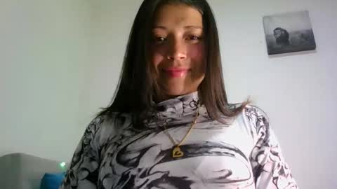 QUEEN OFF MILk  IM BACK  15 NOV online show from May 11, 2026, 12:05 am