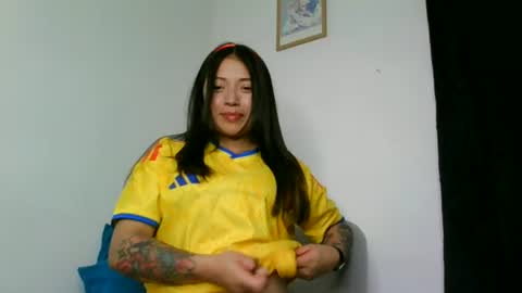 QUEEN OFF MILk  IM BACK  15 NOV online show from June 24, 2026, 12:31 am