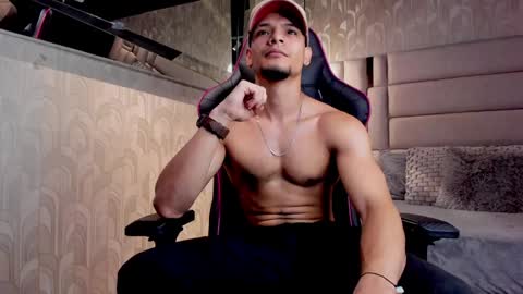 Alessandro King online show from December 29, 2024, 4:08 pm